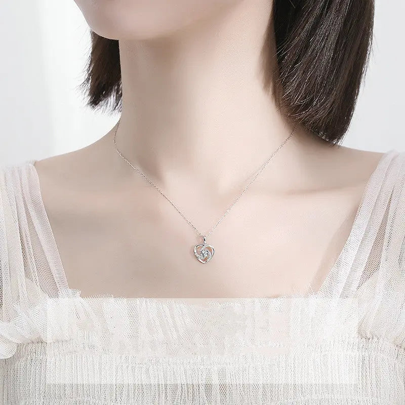 Luxury Moissanite Collar Chain - Elevate Your Style with Exquisite Sparkle - LuxeStreet Boutique