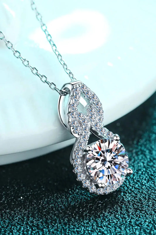 Carat Moissanite Pendant Necklace - Elegant Sparkle for Every Occasion - LuxeStreet Boutique