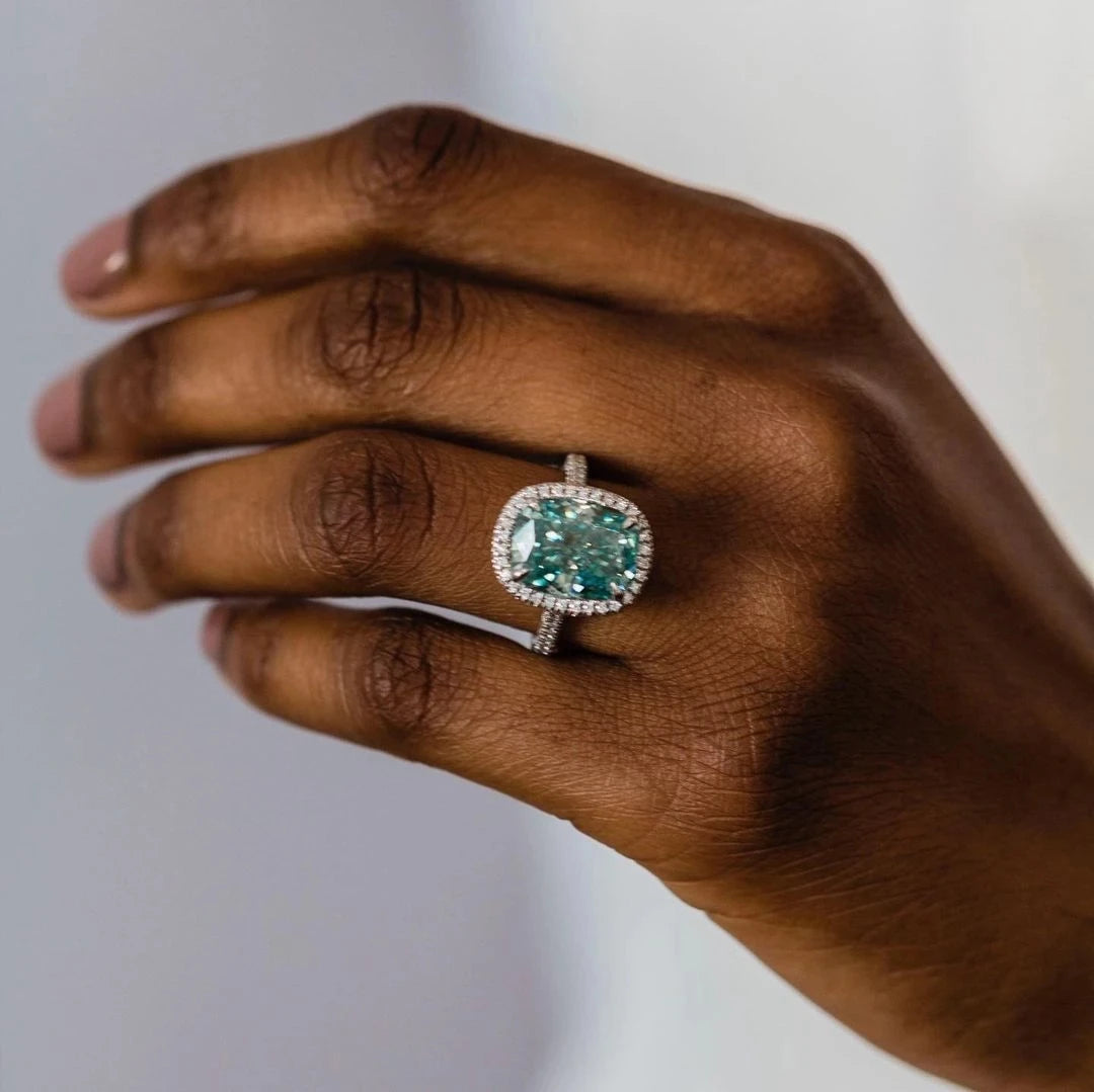Green Moissanite Ring 6 Carat Gem Ring - LuxeStreet Boutique
