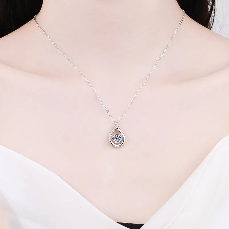 Moissanite Pendant Necklace - Fine Jewelry Gift - LuxeStreet Boutique