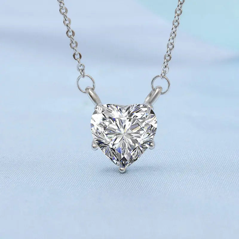 Moissanite Pendant Necklace Clavicle Chain for Elegant Style - LuxeStreet Boutique