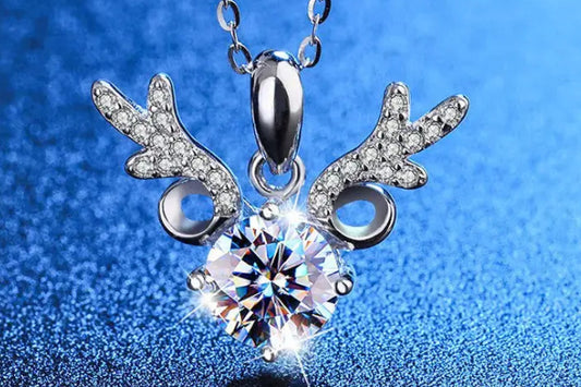 Moissanite Diamond Necklace – Sparkling Elegance - LuxeStreet Boutique